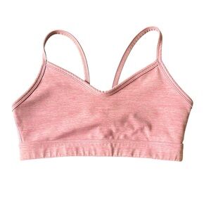 GapFit Studio Sports Bra